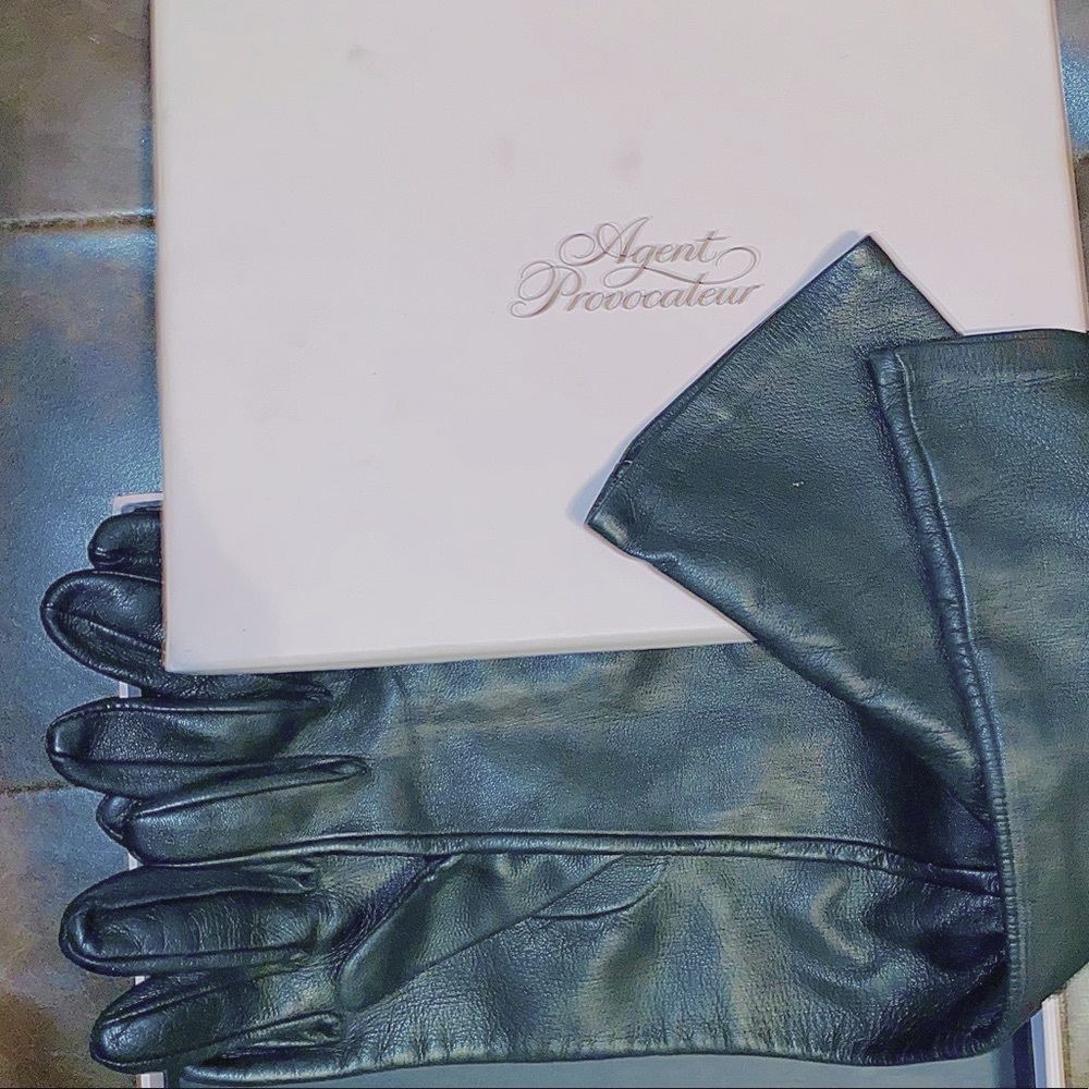 Agent Provocateur Genuine Leather Elbow Length Evening Gloves Silk Lined NIB Med - Picture 8 of 8